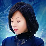 葉月(はづき)そら先生